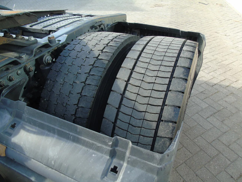 Cabeza tractora Mercedes-Benz Actros 1842 + euro 5 + spoiler: foto 14