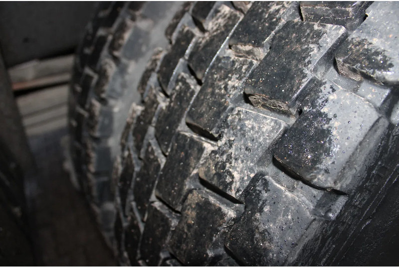 Camión portavehículos DAF CF 65.180 + euro 2: foto 14