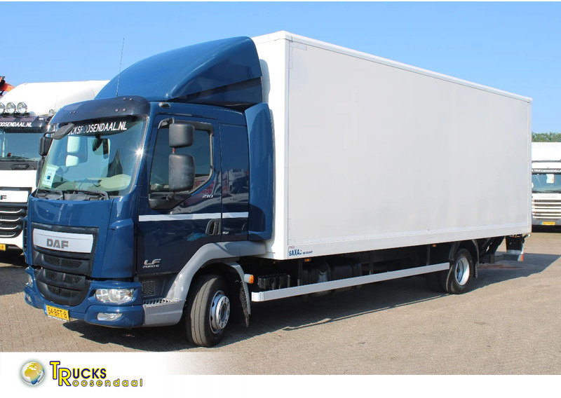 DAF LF 210 + EURO 6 + LIFT + 12T - Camión caja cerrada: foto 1 DAF LF 210 + EURO 6 + LIFT + 12T - Camión caja cerrada: foto 1