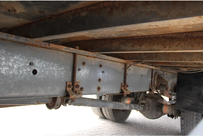 Camión portavehículos DAF LF 55.220 + HYDROLIC RAMPS + MANUAL: foto 17