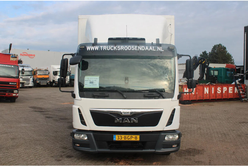 MAN TGL reserved 12.180 + EURO 6 + 12T - Camión caja cerrada: foto 2 MAN TGL reserved 12.180 + EURO 6 + 12T - Camión caja cerrada: foto 2