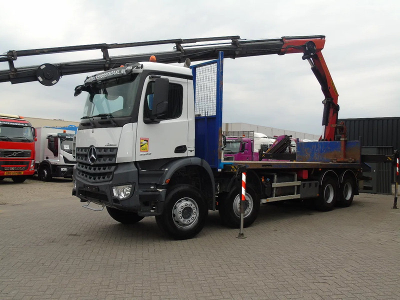 Mercedes-Benz Arocs 3242 + PALFINGER 33002EH 7x EXTENTION + 8X4 + EURO 6 + REMOTE - Camión grúa: foto 2 Mercedes-Benz Arocs 3242 + PALFINGER 33002EH 7x EXTENTION + 8X4 + EURO 6 + REMOTE - Camión grúa: foto 2