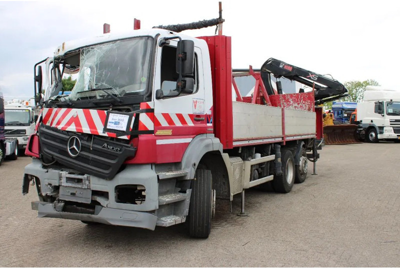 Mercedes-Benz Axor 2633 + HIAB 144 BS 2 HIDUO + 6X2+REMOTE - Camión grúa: foto 4 Mercedes-Benz Axor 2633 + HIAB 144 BS 2 HIDUO + 6X2+REMOTE - Camión grúa: foto 4