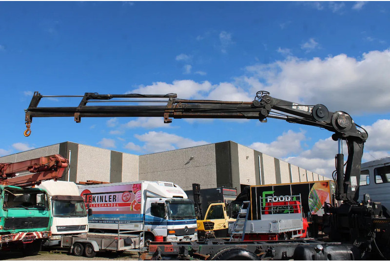 Mercedes-Benz SK 2024 + HIAB 125 + MANUAL - Camión grúa: foto 5 Mercedes-Benz SK 2024 + HIAB 125 + MANUAL - Camión grúa: foto 5