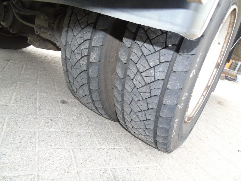 Camión caja cerrada Renault Midlum 220 + euro 5 + MANUAL + lift + 12T: foto 20