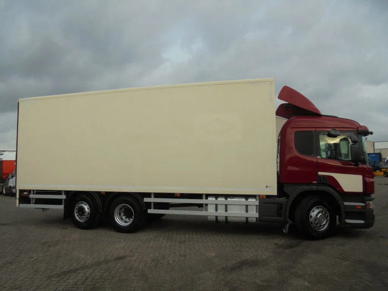 Scania P360 + Euro 5 + 6X2 + LIFT - Camión caja cerrada: foto 2 Scania P360 + Euro 5 + 6X2 + LIFT - Camión caja cerrada: foto 2