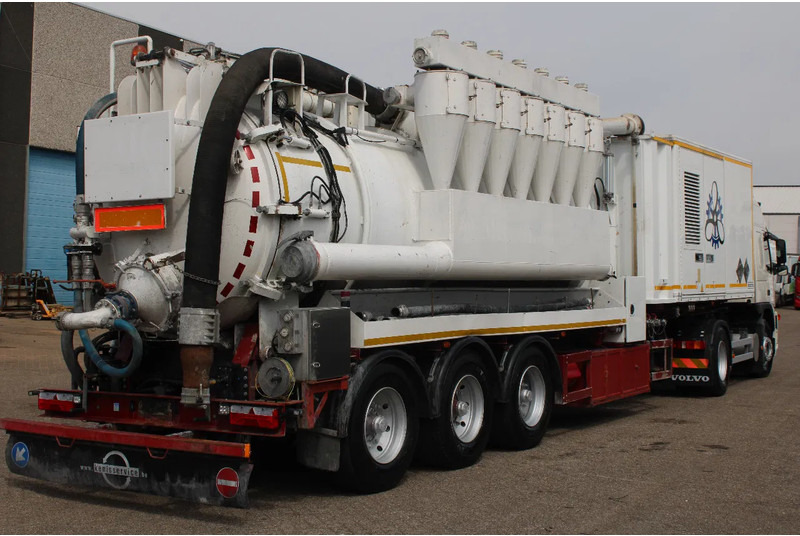 DESOT ECOTA + 16.600 LITER + VOLVO ENGINE S/P + TIPPER / VACUUM WITTIG - Semirremolque: foto 4 DESOT ECOTA + 16.600 LITER + VOLVO ENGINE S/P + TIPPER / VACUUM WITTIG - Semirremolque: foto 4