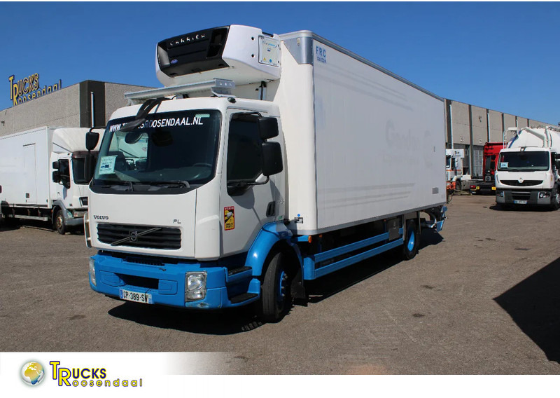Volvo FL 240 + carrier + ATP + 16T + lift + MANUAL - Camión frigorífico: foto 1 Volvo FL 240 + carrier + ATP + 16T + lift + MANUAL - Camión frigorífico: foto 1