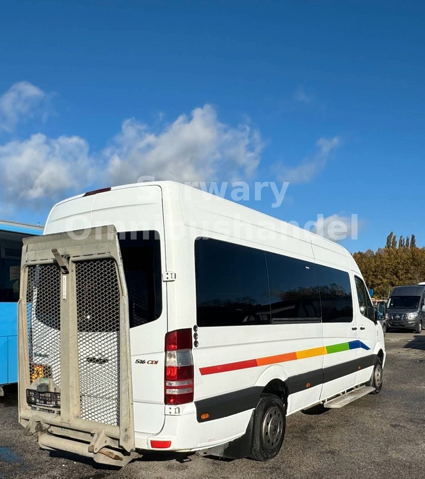 Mercedes-Benz 516 CDI Sprinter*Euro 5* Klima*17 Sitze*Lift*519 - Minibús, Furgoneta de pasajeros: foto 4 Mercedes-Benz 516 CDI Sprinter*Euro 5* Klima*17 Sitze*Lift*519 - Minibús, Furgoneta de pasajeros: foto 4