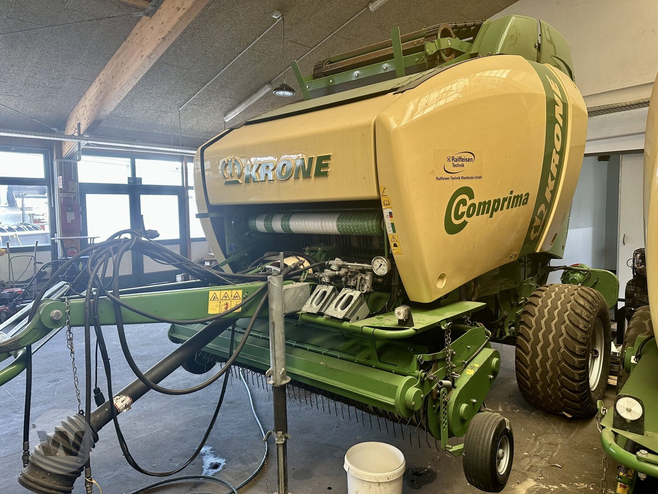 Leasing de Krone Comprima V 180 XC Krone Comprima V 180 XC: foto 6