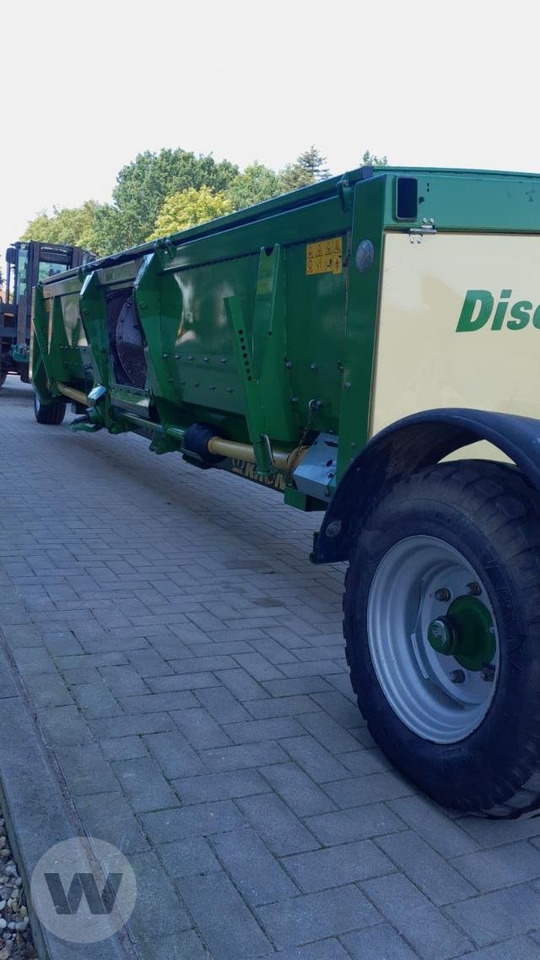Krone X-Disc 6200 GPS-SW - Segadora: foto 3 Krone X-Disc 6200 GPS-SW - Segadora: foto 3