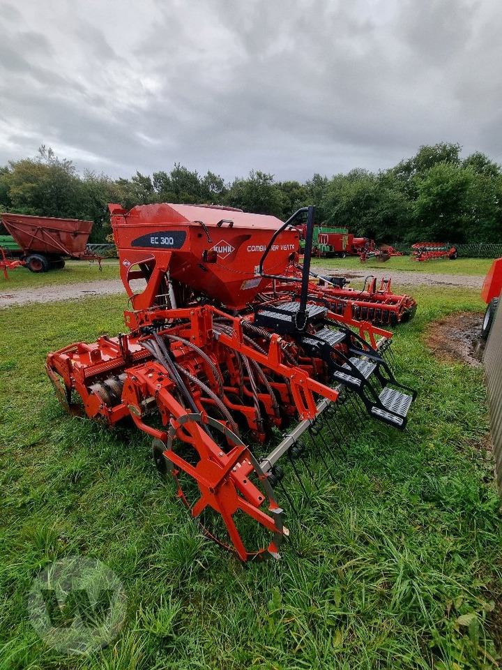Kuhn HR 303 D + Venta EC 300 - Grada rotativa: foto 4 Kuhn HR 303 D + Venta EC 300 - Grada rotativa: foto 4