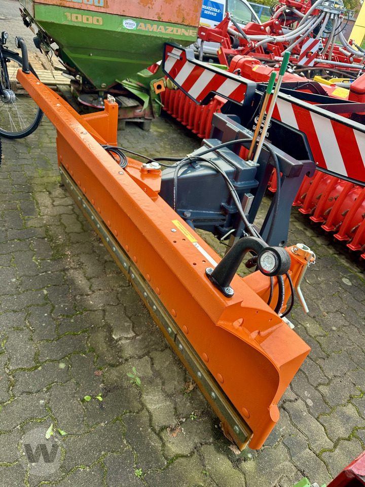 Tuchel L-SF 225 - Hoja de bulldozer: foto 1 Tuchel L-SF 225 - Hoja de bulldozer: foto 1