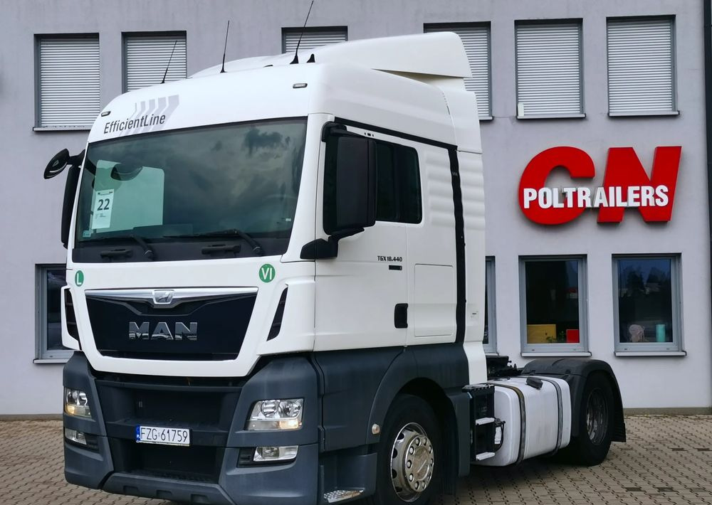 MAN Dostępne 3 szt. Standard i Mega TGX 18.440 - Cabeza tractora: foto 2 MAN Dostępne 3 szt. Standard i Mega TGX 18.440 - Cabeza tractora: foto 2