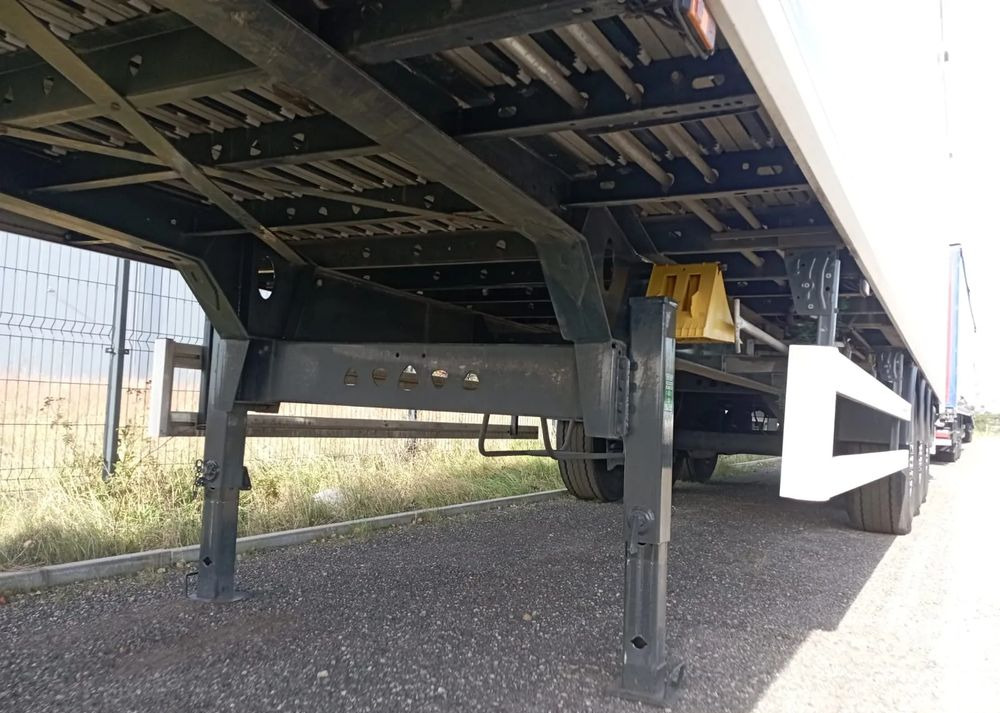 Reisch 3x Ruchoma podłoga 2 - 2022 , 1-2023 - Semirremolque piso movil: foto 2 Reisch 3x Ruchoma podłoga 2 - 2022 , 1-2023 - Semirremolque piso movil: foto 2