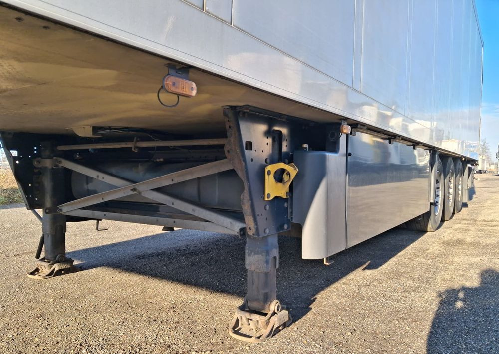 Remolque frigorífico Schmitz Cargobull Chłodnia Carrier Maxima 1300: foto 9 Remolque frigorífico Schmitz Cargobull Chłodnia Carrier Maxima 1300: foto 9