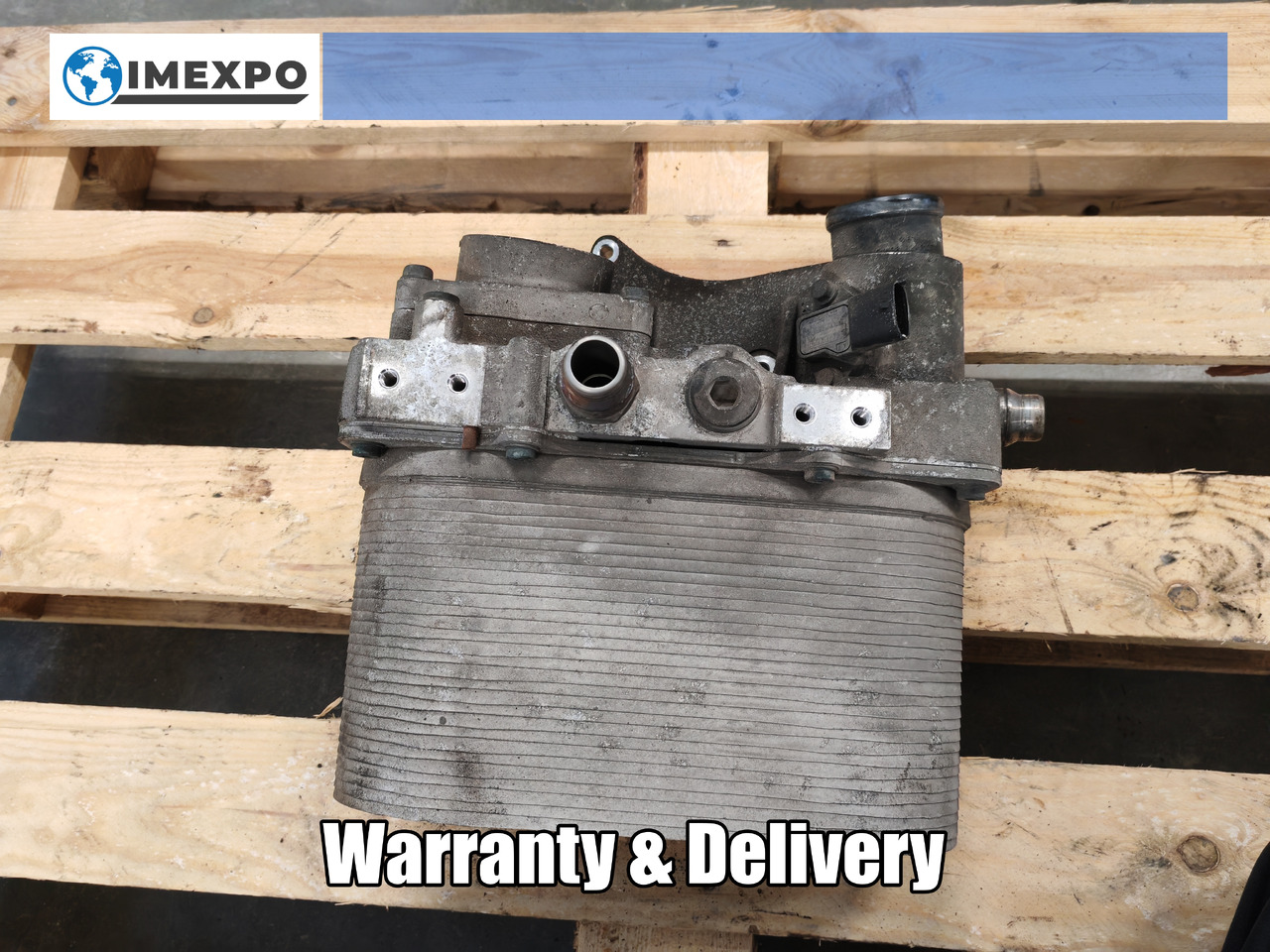 MAN TGS TGX EURO 6 / D2676 / OIL COOLER / 51095403060 - Motor y piezas: foto 1 MAN TGS TGX EURO 6 / D2676 / OIL COOLER / 51095403060 - Motor y piezas: foto 1