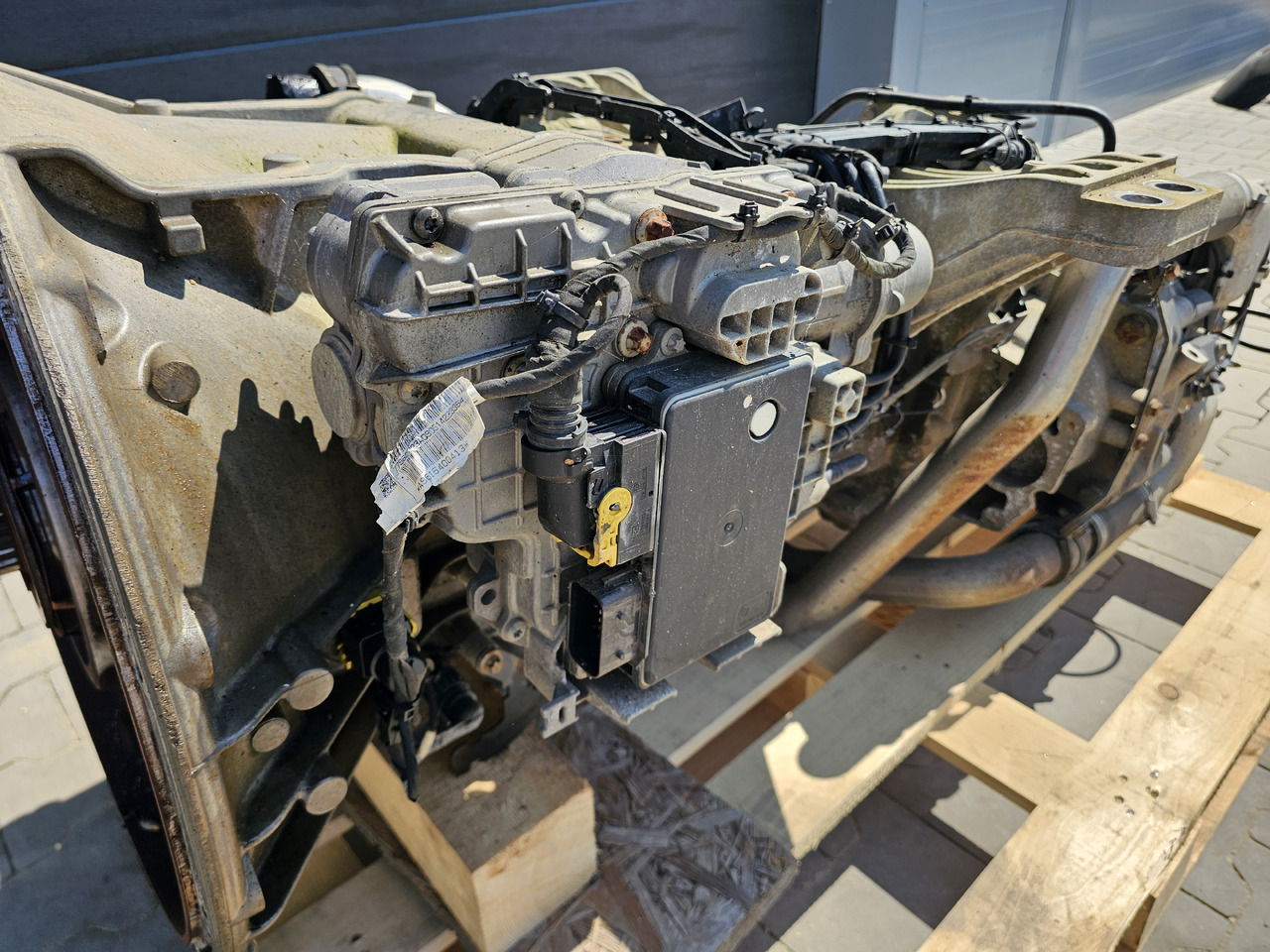 MERCEDES-BENZ ACTROS ANTOS / GEARBOX / G211-12 / RETARDER / WORLDWIDE DELIVERY - Caja de cambios: foto 4 MERCEDES-BENZ ACTROS ANTOS / GEARBOX / G211-12 / RETARDER / WORLDWIDE DELIVERY - Caja de cambios: foto 4