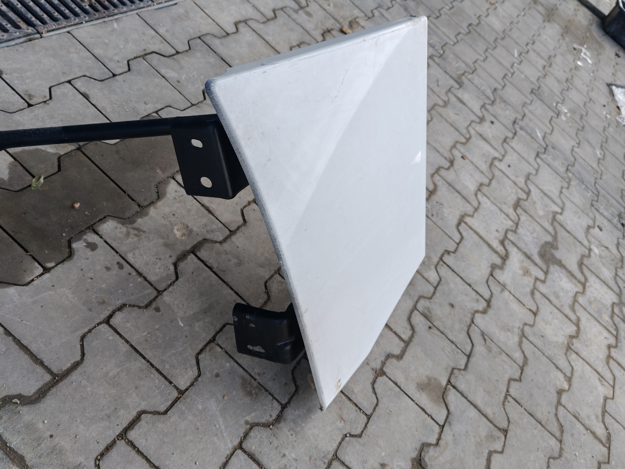 RENAULT RANGE T EURO 6 / HIGH CAB / LEFT SPOILER EXTENDER - Aerodinámica/ Spoiler: foto 4 RENAULT RANGE T EURO 6 / HIGH CAB / LEFT SPOILER EXTENDER - Aerodinámica/ Spoiler: foto 4