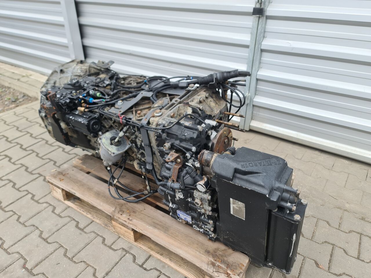 Renault MAGNUM PREMIUM DXI Renault 16S2221TD 16 S 2221 TD 1343050002 5010613562 16.41-1.00 INTARDER ECOSPLIT IT 6085005044 1616902 - Caja de cambios para Camión: foto 3 Renault MAGNUM PREMIUM DXI Renault 16S2221TD 16 S 2221 TD 1343050002 5010613562 16.41-1.00 INTARDER ECOSPLIT IT 6085005044 1616902 - Caja de cambios para Camión: foto 3