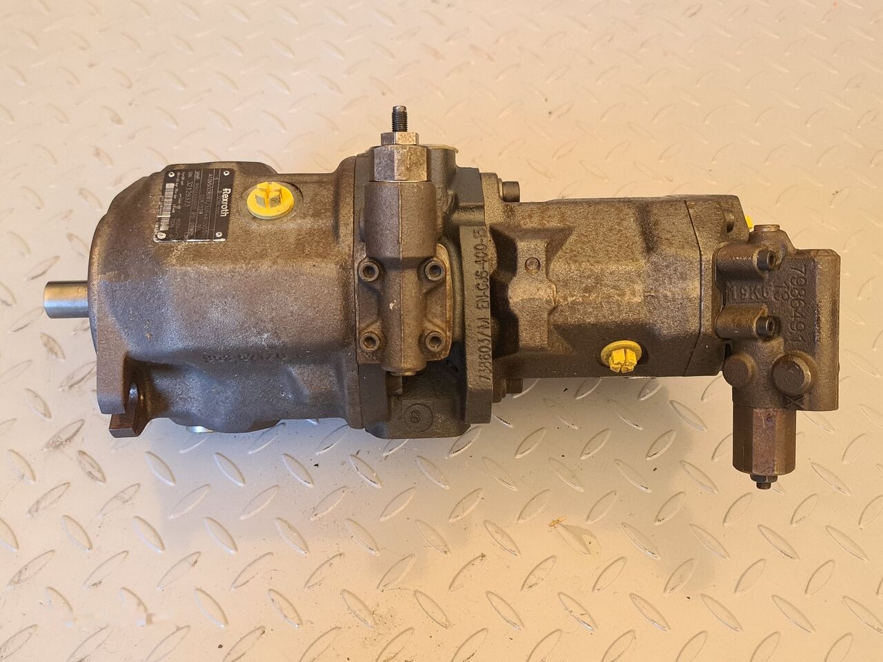 Rexroth D-72160 HORB - Bomba hidráulica para Camión: foto 1 Rexroth D-72160 HORB - Bomba hidráulica para Camión: foto 1