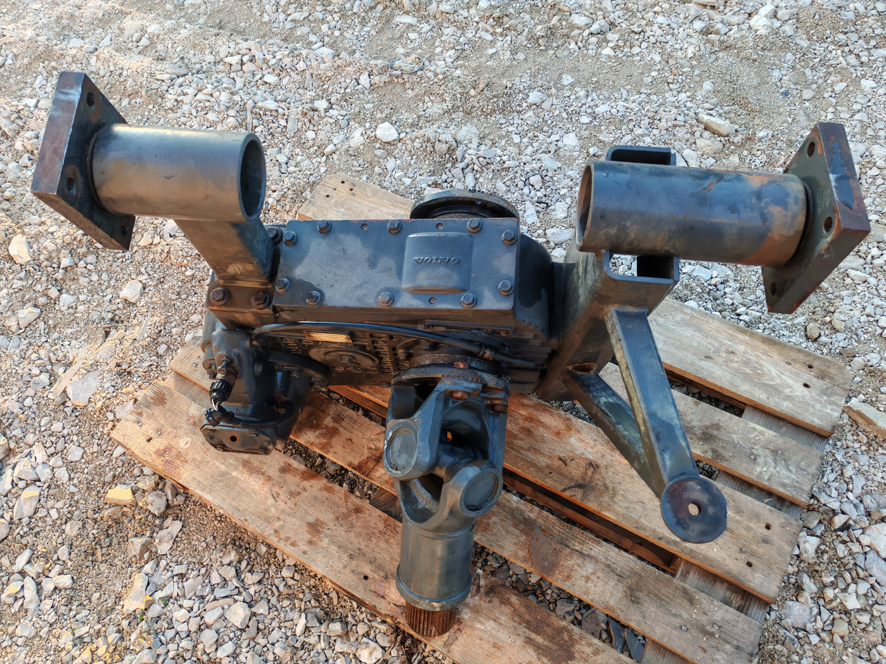 VOLVO FM FM FMX / TRANSFER CASE 4x4 6x6 8x8 / VT2501TB -B / 1,040:1 - Transmisión: foto 5 VOLVO FM FM FMX / TRANSFER CASE 4x4 6x6 8x8 / VT2501TB -B / 1,040:1 - Transmisión: foto 5