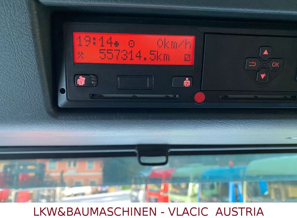 Camión forestal, Camión grúa MAN TGS Holztransporter mit Kran Palfinger MAN TGS 33.480 6x6Holztransporter mit Kran Palfinger: foto 8 Camión forestal, Camión grúa MAN TGS Holztransporter mit Kran Palfinger MAN TGS 33.480 6x6Holztransporter mit Kran Palfinger: foto 8