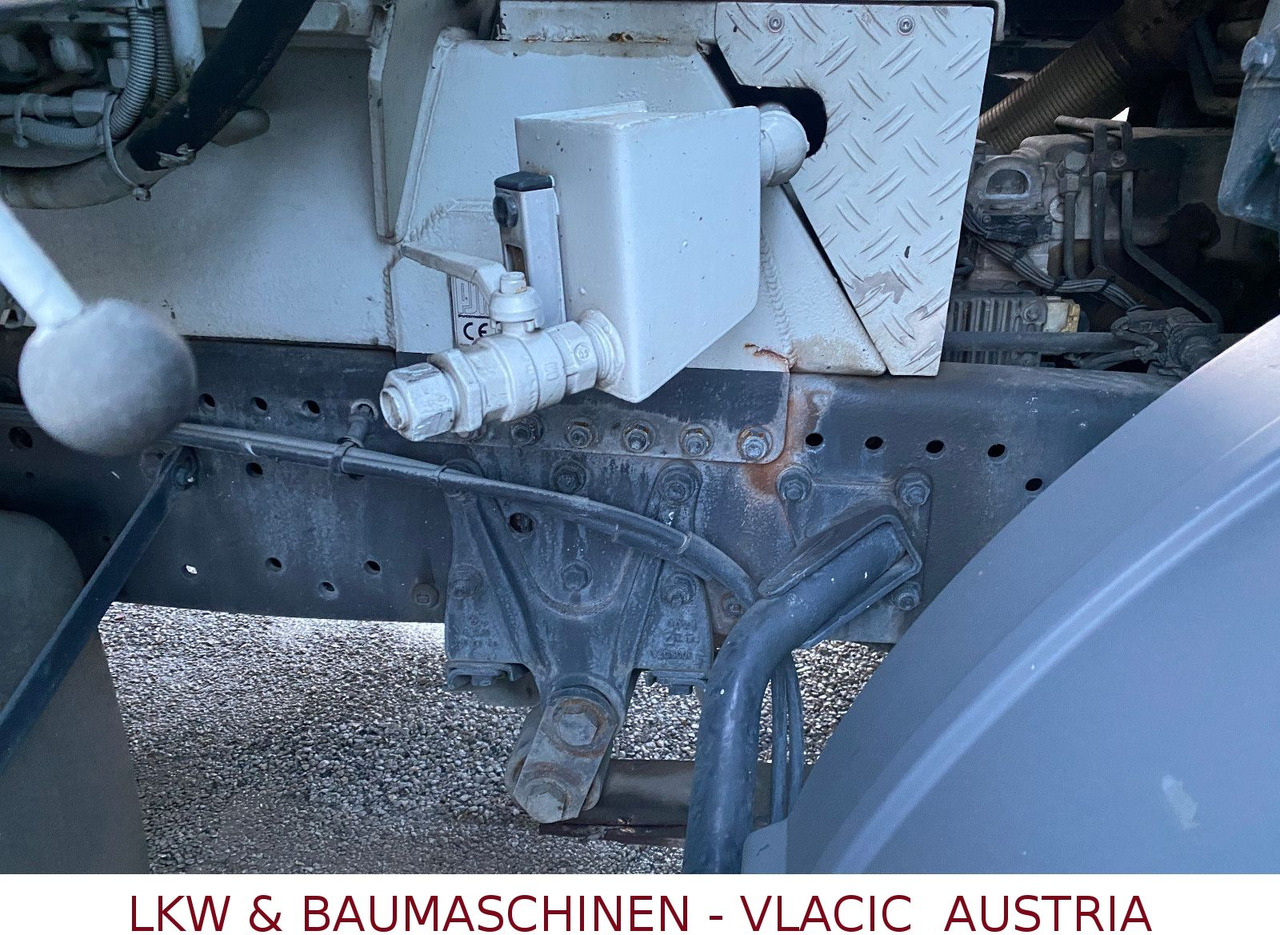 Leasing de Mercedes-Benz 2641 Putzmeister 32/4 Mercedes-Benz 2641 Putzmeister 32/4: foto 13 Leasing de Mercedes-Benz 2641 Putzmeister 32/4 Mercedes-Benz 2641 Putzmeister 32/4: foto 13