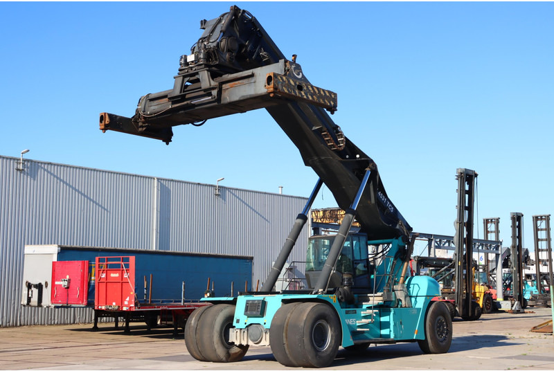 KONECRANES 4531TC5 - Reach stacker: foto 3 KONECRANES 4531TC5 - Reach stacker: foto 3