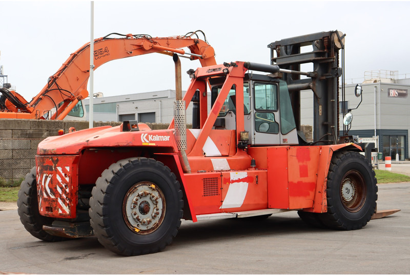 Carretilla elevadora diésel Kalmar DCF450-12: foto 8 Carretilla elevadora diésel Kalmar DCF450-12: foto 8