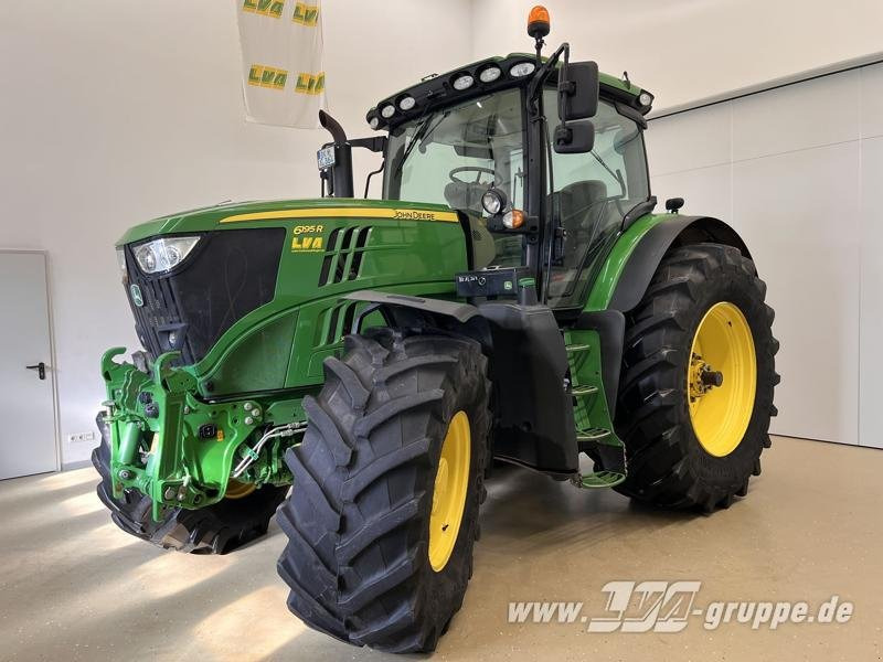 John Deere 6195R - Tractor: foto 1 John Deere 6195R - Tractor: foto 1