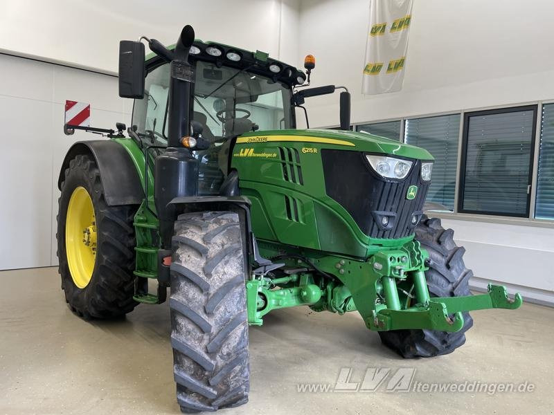 John Deere 6215R - Tractor: foto 2 John Deere 6215R - Tractor: foto 2