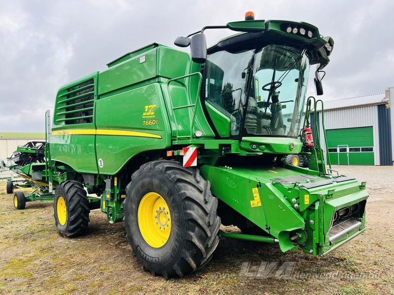John Deere T660 - Cosechadora de granos: foto 3 John Deere T660 - Cosechadora de granos: foto 3