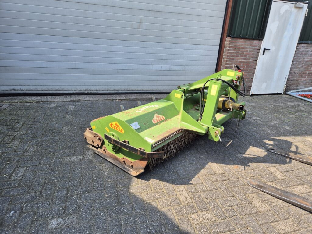 CELLI Taurus 200 mower - Segadora: foto 3 CELLI Taurus 200 mower - Segadora: foto 3