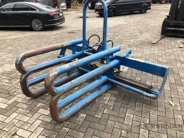 GOWEIL bale clamp - Pinza para Maquinaria agrícola: foto 2 GOWEIL bale clamp - Pinza para Maquinaria agrícola: foto 2