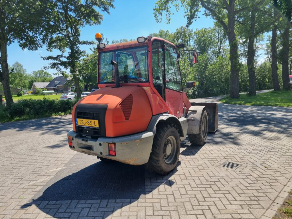 KOMATSU WA70-5 - Cargadora de ruedas: foto 4 KOMATSU WA70-5 - Cargadora de ruedas: foto 4