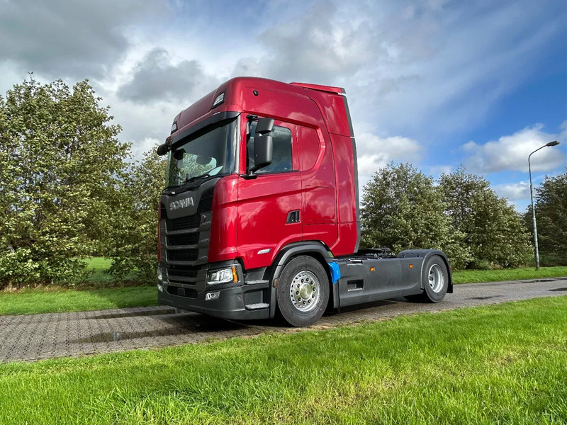 Scania S500 NGS | S-U-P-E-R | PARK-COOLER | RETARDER | FULL-AIR | NEW - Cabeza tractora: foto 1 Scania S500 NGS | S-U-P-E-R | PARK-COOLER | RETARDER | FULL-AIR | NEW - Cabeza tractora: foto 1