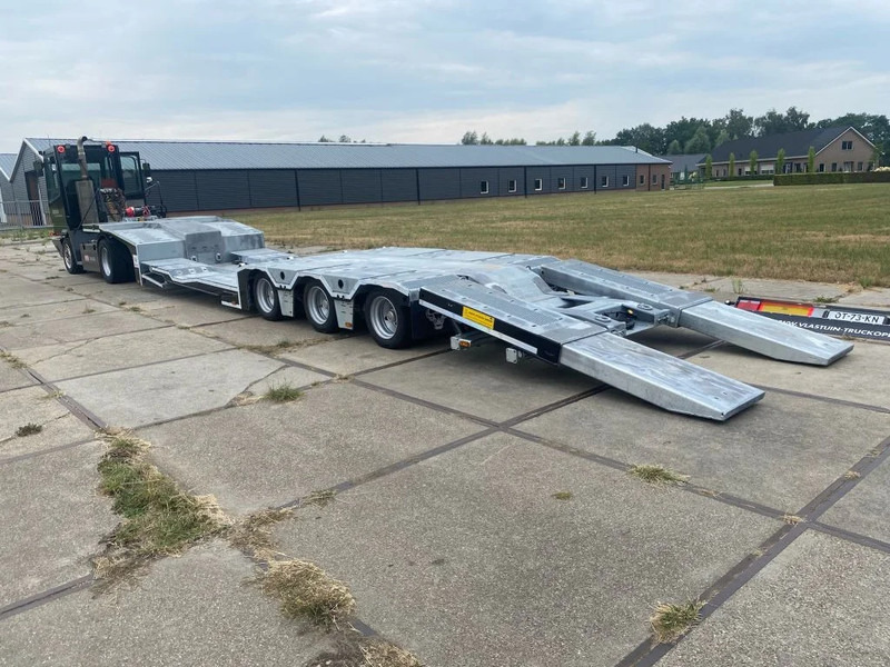 VTR BULL / VTR | TRUCK - MACHINE TRANSPORTER | STEERING AXLE | EXTENSION 3000 + 1200 MM - Semirremolque portavehículos: foto 2 VTR BULL / VTR | TRUCK - MACHINE TRANSPORTER | STEERING AXLE | EXTENSION 3000 + 1200 MM - Semirremolque portavehículos: foto 2