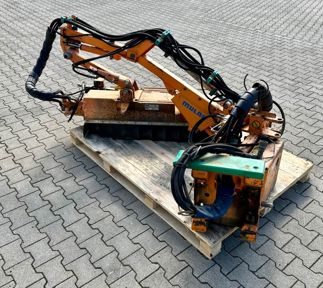 Unimog Randstreifenmulcher Mulag MRK 300 - Desbrozadora lateral: foto 5 Unimog Randstreifenmulcher Mulag MRK 300 - Desbrozadora lateral: foto 5