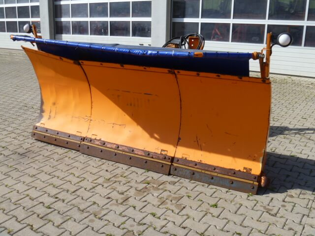 Unimog Schneepflug - Schneeschild Schmidt M30.3 - Cuchilla quitanieves: foto 2 Unimog Schneepflug - Schneeschild Schmidt M30.3 - Cuchilla quitanieves: foto 2