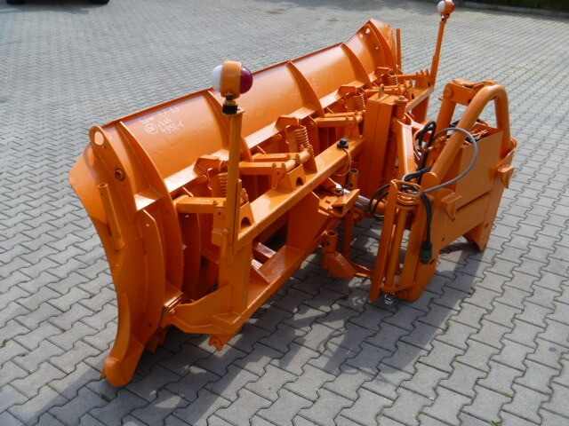 Unimog Schneepflug - Schneeschild Schmidt MF5.3 - Cuchilla quitanieves: foto 3 Unimog Schneepflug - Schneeschild Schmidt MF5.3 - Cuchilla quitanieves: foto 3