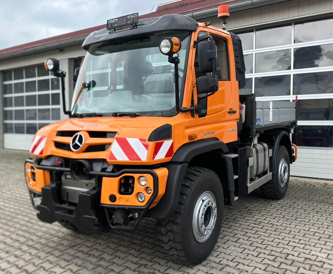 Unimog 530 - U530 405 44301 Mercedes Benz 405 - Vehículo municipal: foto 1 Unimog 530 - U530 405 44301 Mercedes Benz 405 - Vehículo municipal: foto 1