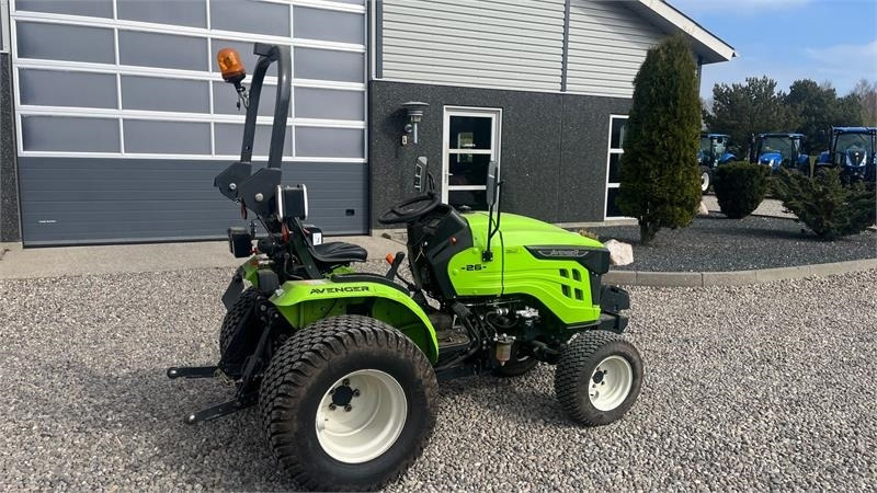 Avenger 26 Med frontvægt og MOMSFRI - Tractor: foto 4 Avenger 26 Med frontvægt og MOMSFRI - Tractor: foto 4