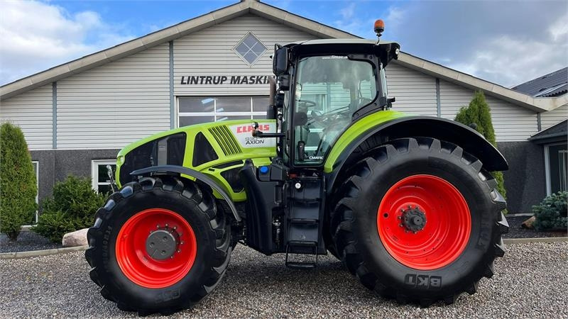 Claas Axion 930 CMatic Med næsten nye dæk, frontlift og - Tractor: foto 1 Claas Axion 930 CMatic Med næsten nye dæk, frontlift og - Tractor: foto 1