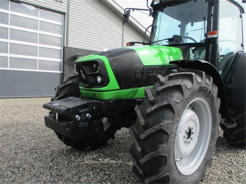 Leasing de Deutz-fahr Agrofarm 115G with 30F+30R Hi-Lo and CreepGear  Deutz-fahr Agrofarm 115G with 30F+30R Hi-Lo and CreepGear: foto 17