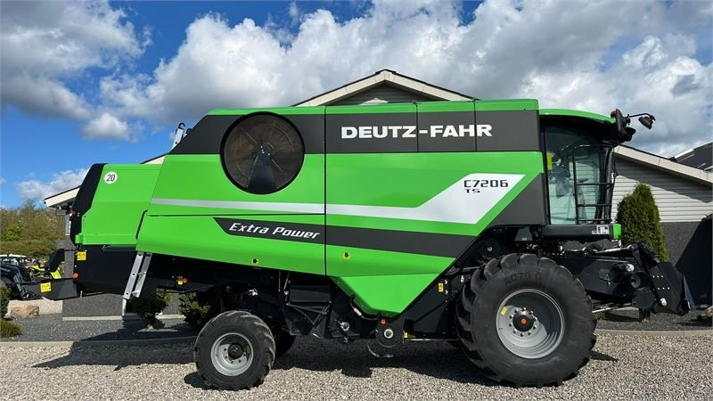 Deutz-fahr C7206 With 24feed - 7.2m header. New and unused Co - Cosechadora de granos: foto 2 Deutz-fahr C7206 With 24feed - 7.2m header. New and unused Co - Cosechadora de granos: foto 2