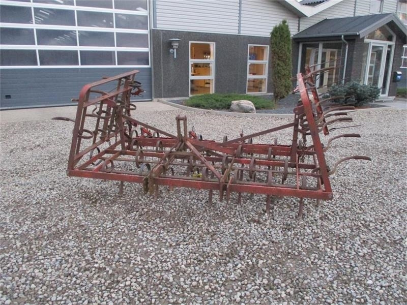 Flemtofte Såbedsharve super med Kongskilde efterha - Grada: foto 2 Flemtofte Såbedsharve super med Kongskilde efterha - Grada: foto 2