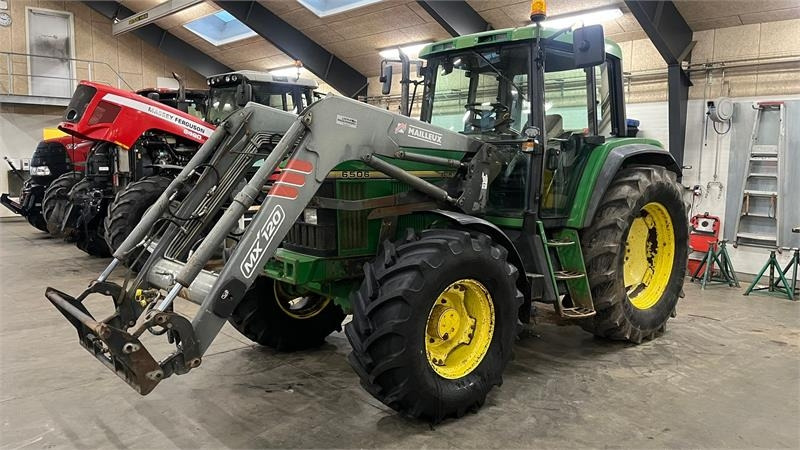John Deere 6506 Med frontlæsser og vendegear ved rattet samt - Tractor: foto 1 John Deere 6506 Med frontlæsser og vendegear ved rattet samt - Tractor: foto 1