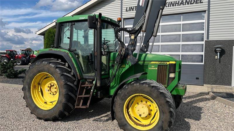 Tractor John Deere 6910 Auto Quad II-TLS Med frontlæsser: foto 14