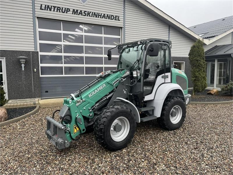 Kramer KL25.5T med teleskoparm, så den har stor rækkevidd - Cargadora de ruedas: foto 4 Kramer KL25.5T med teleskoparm, så den har stor rækkevidd - Cargadora de ruedas: foto 4